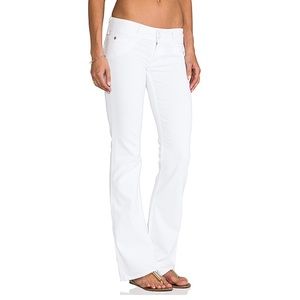 NWOT Hudson white flare jeans. Size 25